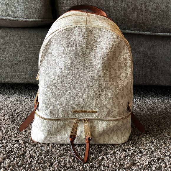 Michael Kors Handbags - Michael Kors Signature backpack